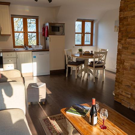 באליווהן Burren Court Lodge מראה חיצוני תמונה